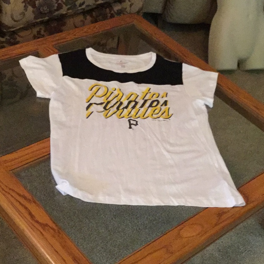 Pirate Tee Shirt NWOT - Picture 4 of 5